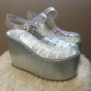 hella jelly platforms